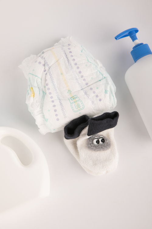 襪子尿不濕用品61六一兒童節物品攝影圖 攝影