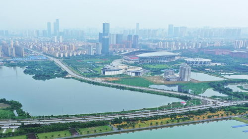 江西南昌縣 實(shí)施家庭購(gòu)房補(bǔ)貼,在象湖濱江片區(qū)買(mǎi)新房單套最高補(bǔ)貼5萬(wàn)元